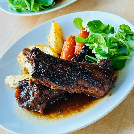 L'ostal De Soubrey Alojamento de Acomodação e Pequeno-almoço Salettes