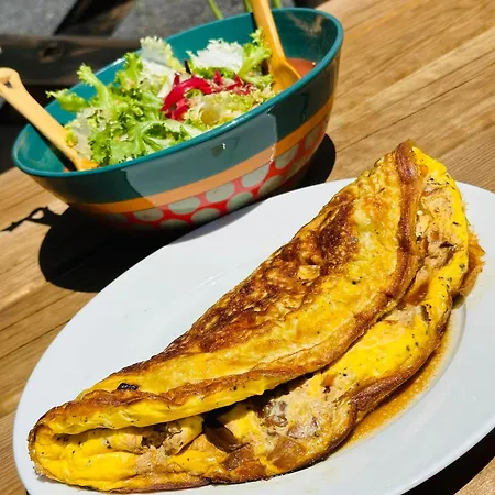 L'ostal De Soubrey فندق مبيت وإفطار