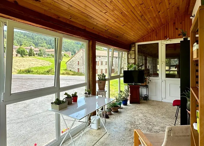 L'ostal De Soubrey Bed & Breakfast Salettes