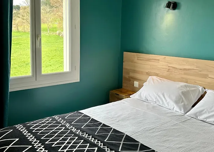 L'ostal De Soubrey Bed & Breakfast Salettes