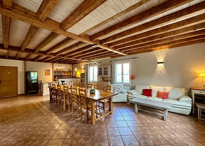 L'ostal De Soubrey Bed & Breakfast